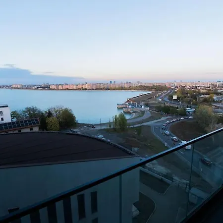 House By The Lake 7 布加勒斯特 Exterior photo
